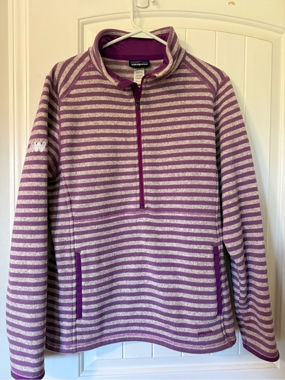 Patagonia Women’s Purple and Cream Striped Half-Zip Fleece Pullover XL